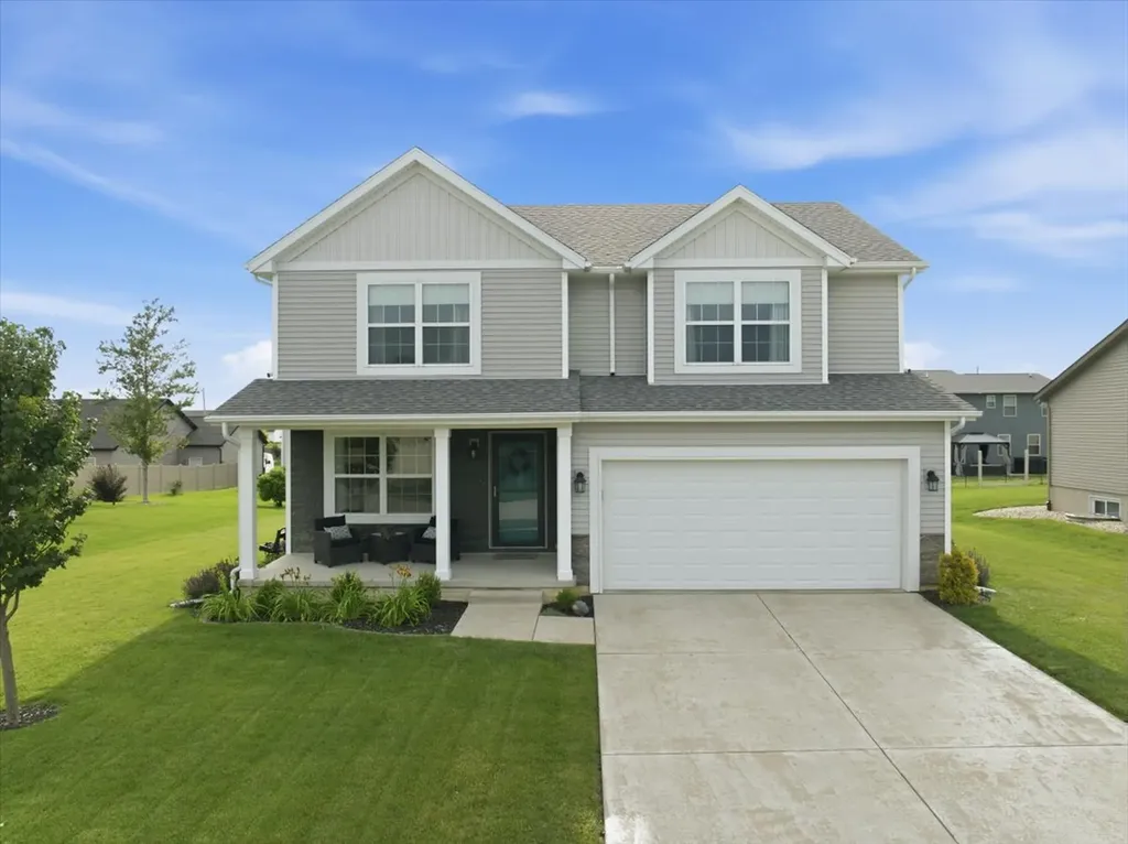 2411 Corinth Lane Normal IL 61761