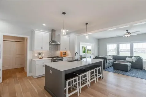 1505 Lincoln Park Drive Bloomington IL 61705