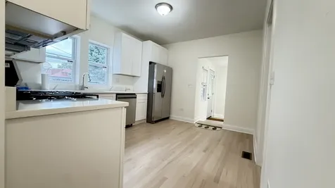 5821 West Gunnison Street Chicago IL 60630