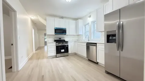 5821 West Gunnison Street Chicago IL 60630