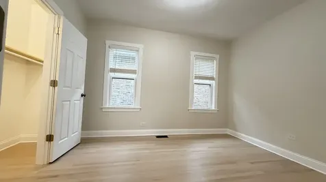 5821 West Gunnison Street Chicago IL 60630