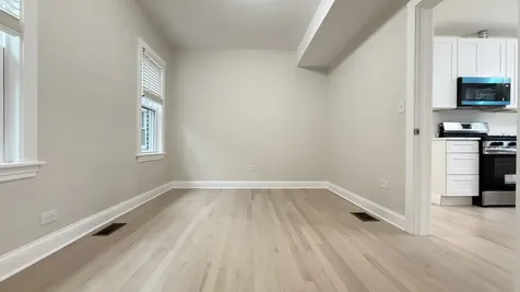 5821 West Gunnison Street Chicago IL 60630