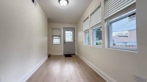 5821 West Gunnison Street Chicago IL 60630