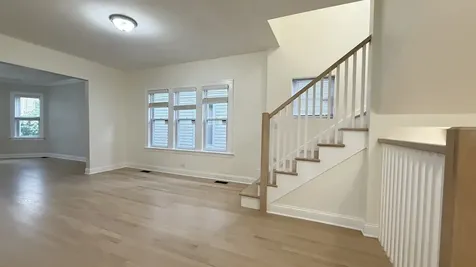 5821 West Gunnison Street Chicago IL 60630