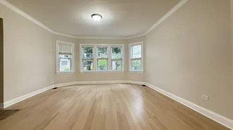 5821 West Gunnison Street Chicago IL 60630