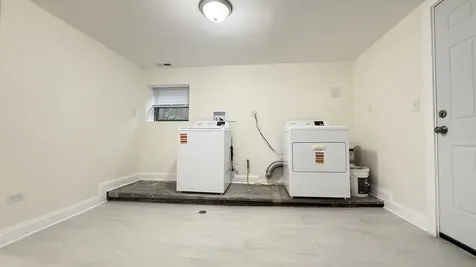 5821 West Gunnison Street Chicago IL 60630