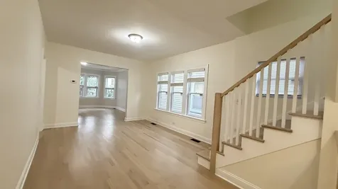 5821 West Gunnison Street Chicago IL 60630