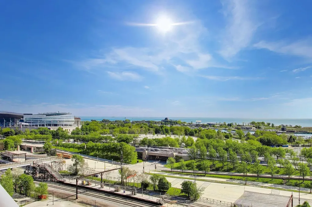 1901 South Calumet Avenue Chicago IL 60616