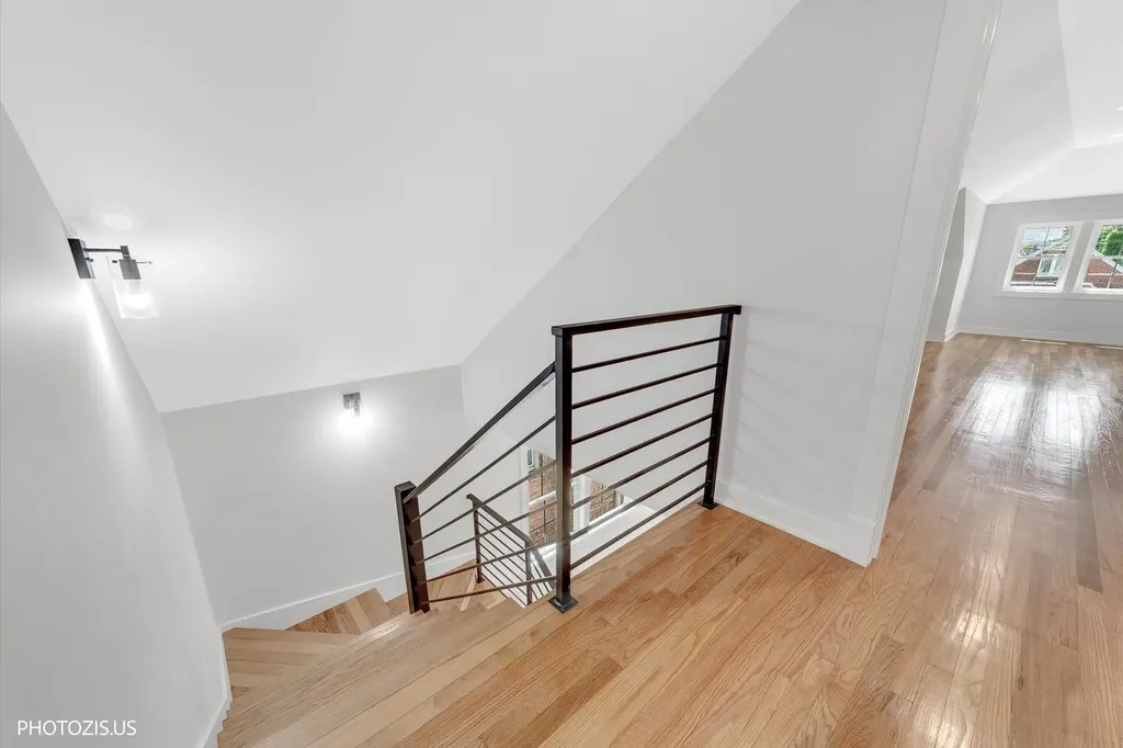 3625 North Nora Avenue Chicago IL 60634