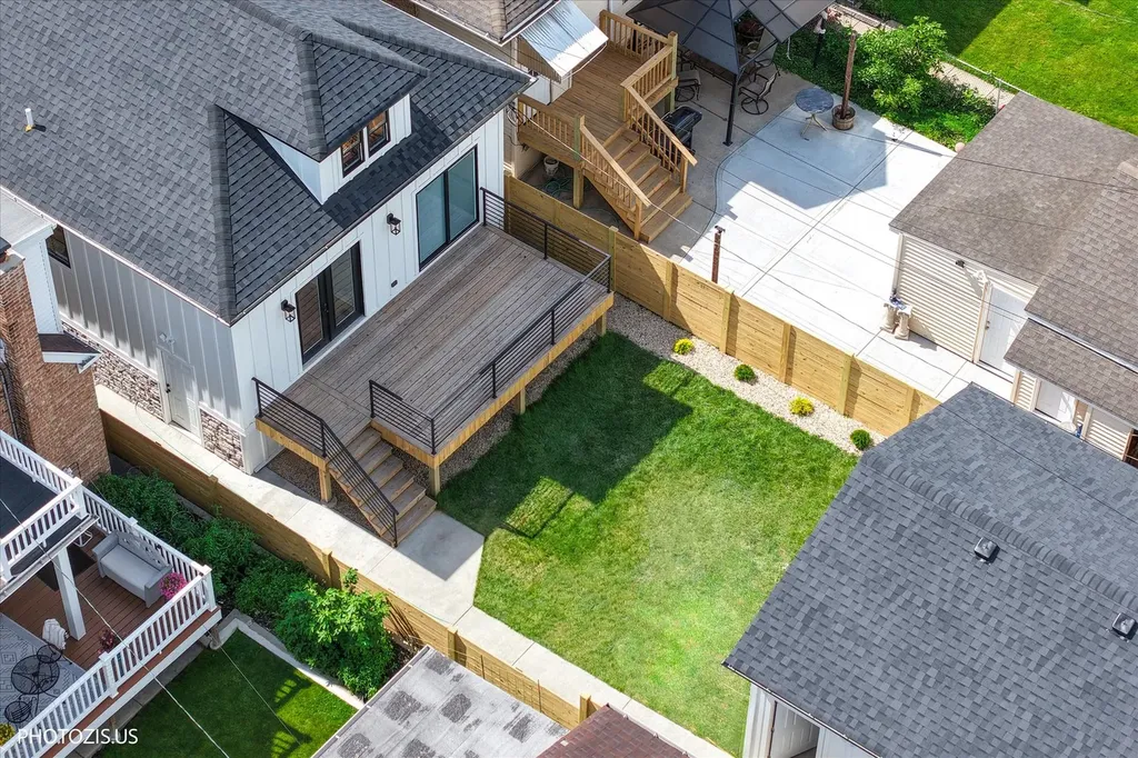 3625 North Nora Avenue Chicago IL 60634