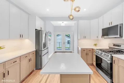 3625 North Nora Avenue Chicago IL 60634