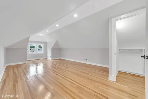 3625 North Nora Avenue Chicago IL 60634