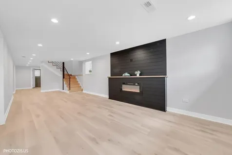 3625 North Nora Avenue Chicago IL 60634