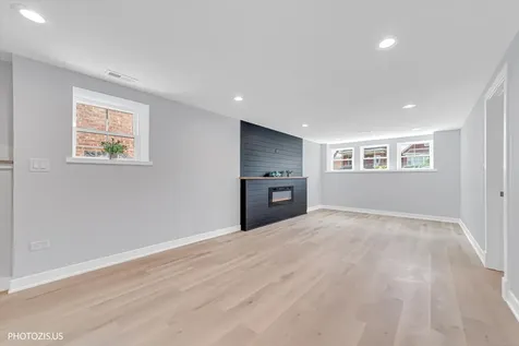 3625 North Nora Avenue Chicago IL 60634
