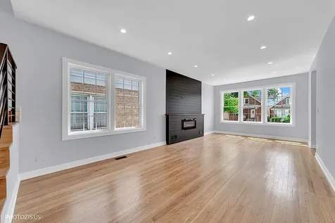3625 North Nora Avenue Chicago IL 60634