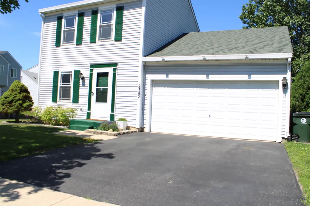2382 North Quaker Hollow Lane Round Lake Beach IL 60073