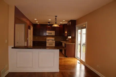 2382 North Quaker Hollow Lane Round Lake Beach IL 60073