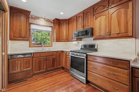 510 East 164th Place South Holland IL 60473