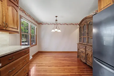 510 East 164th Place South Holland IL 60473