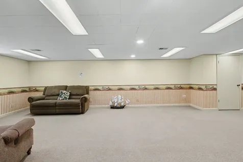 510 East 164th Place South Holland IL 60473