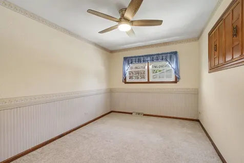 510 East 164th Place South Holland IL 60473