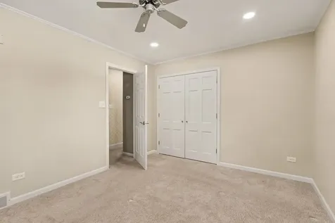 510 East 164th Place South Holland IL 60473