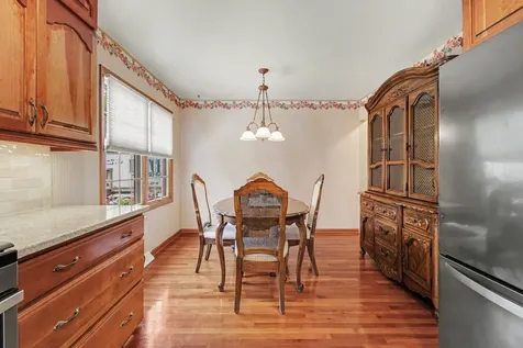 510 East 164th Place South Holland IL 60473