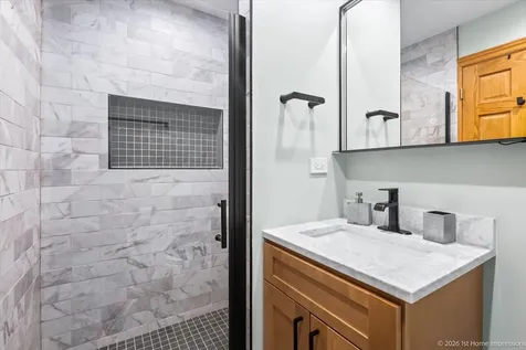 10141 Alice Court Oak Lawn IL 60453