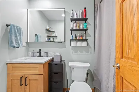 10141 Alice Court Oak Lawn IL 60453