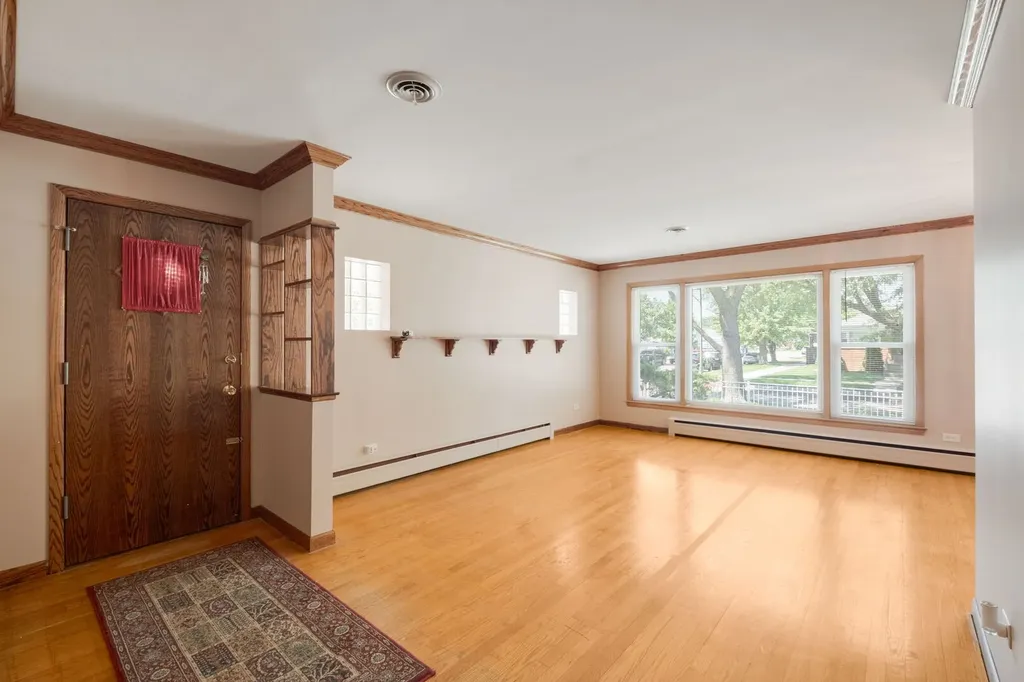 4301 North Mcvicker Avenue Chicago IL 60634