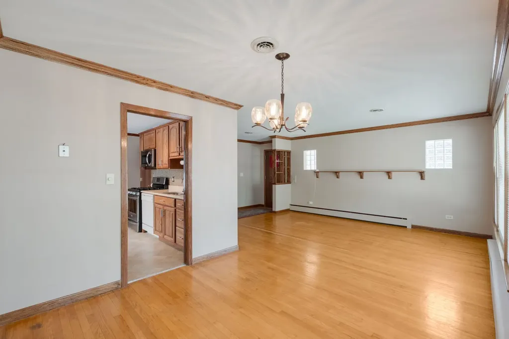 4301 North Mcvicker Avenue Chicago IL 60634