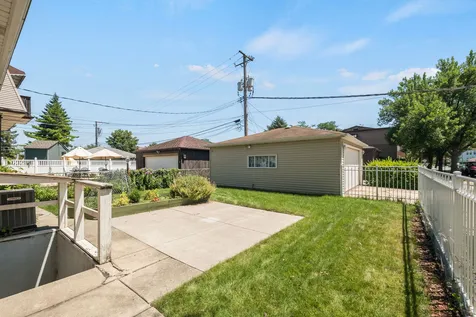 4301 North Mcvicker Avenue Chicago IL 60634