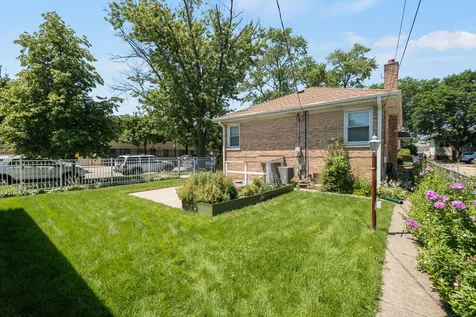 4301 North Mcvicker Avenue Chicago IL 60634