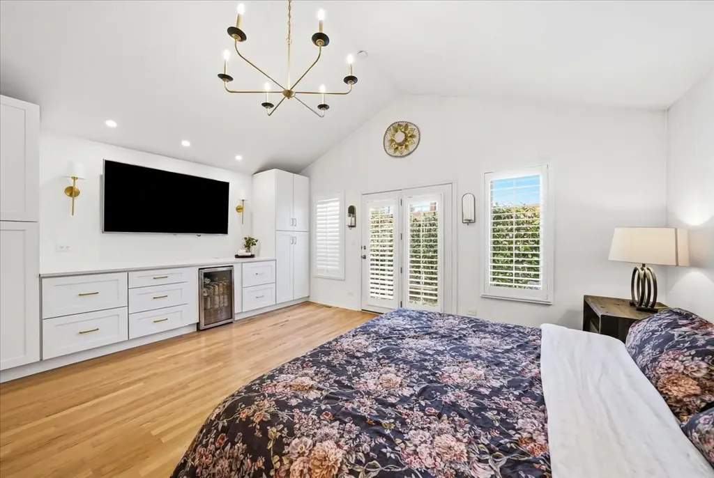 344 West Scott Street Chicago IL 60610