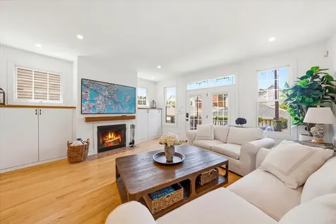 344 West Scott Street Chicago IL 60610