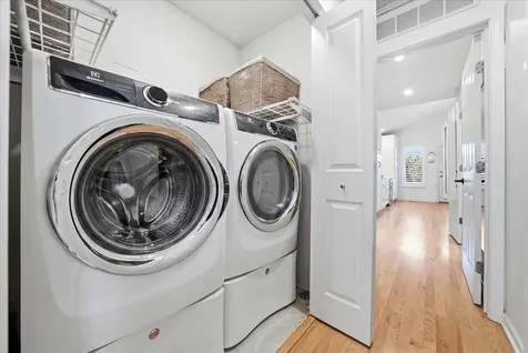 344 West Scott Street Chicago IL 60610