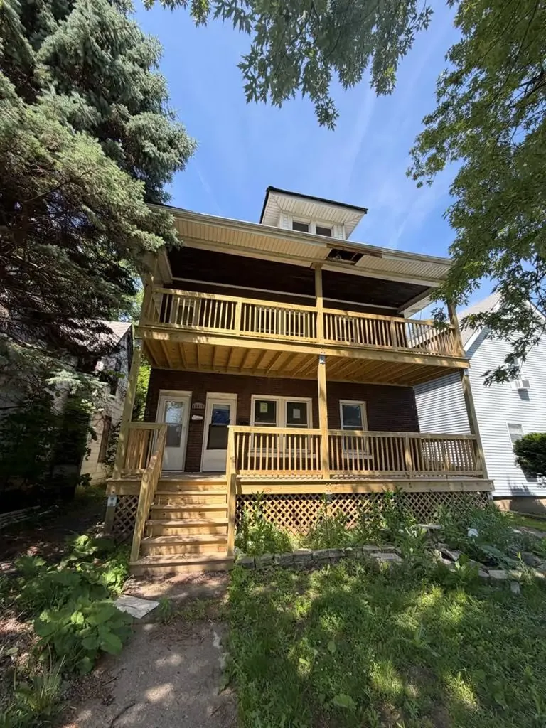 15416 Myrtle Avenue Harvey IL 60426