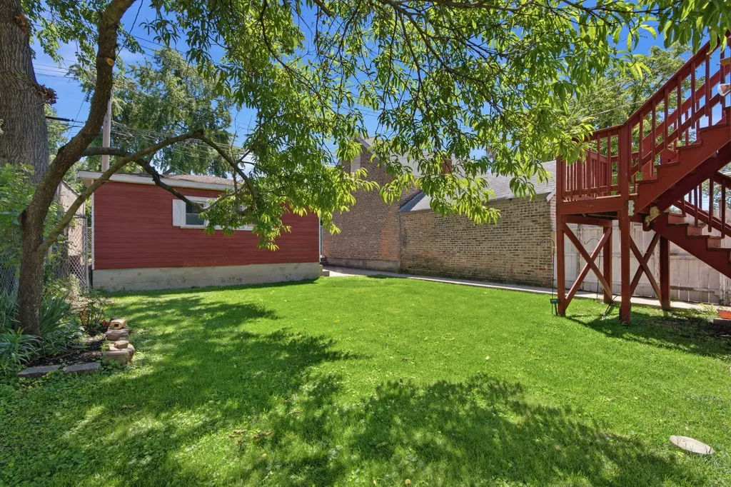 2829 South Lawndale Avenue Chicago IL 60623