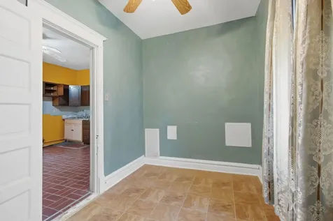 2829 South Lawndale Avenue Chicago IL 60623