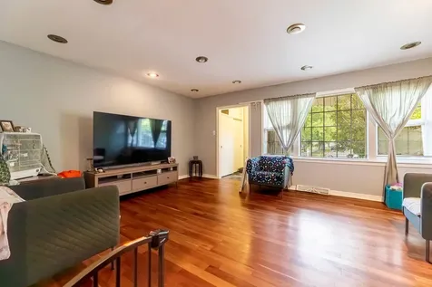 8841 Tulley Avenue Oak Lawn IL 60453