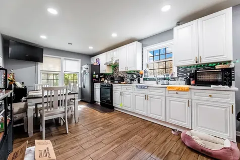 8841 Tulley Avenue Oak Lawn IL 60453