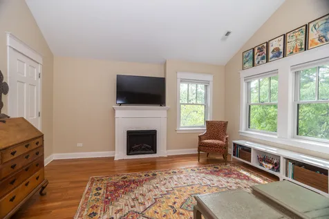 4519 North Sacramento Avenue Chicago IL 60625