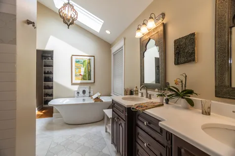 4519 North Sacramento Avenue Chicago IL 60625