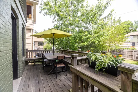 4519 North Sacramento Avenue Chicago IL 60625