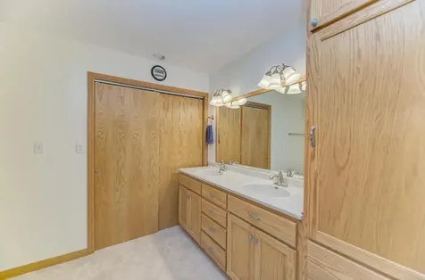 315 Coaler Drive Coal City IL 60416
