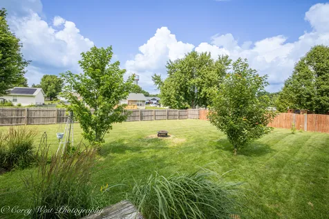 429 Hickory Drive Davis Junction IL 61020