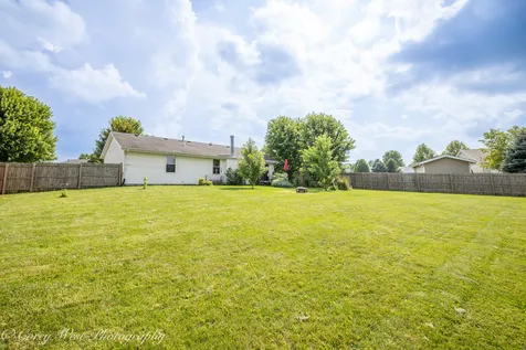 429 Hickory Drive Davis Junction IL 61020