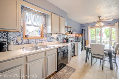 429 Hickory Drive Davis Junction IL 61020