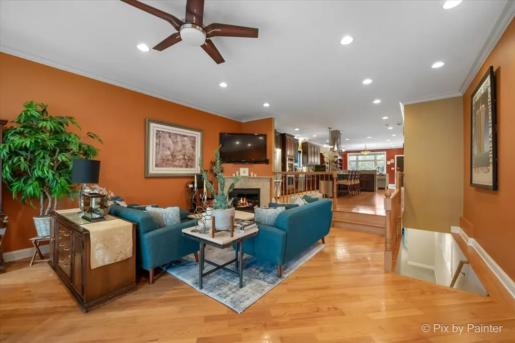 4906 North Kruger Avenue Chicago IL 60630