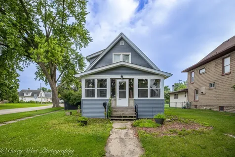 324 E Main Street Genoa IL 60135